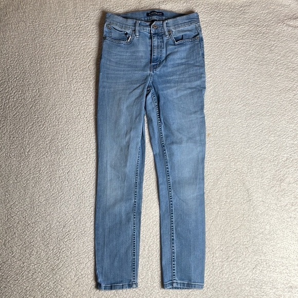 Calvin Klein Jeans High Rise Skinny Denim Jeans Stretchy Size 4 - Picture 8 of 9
